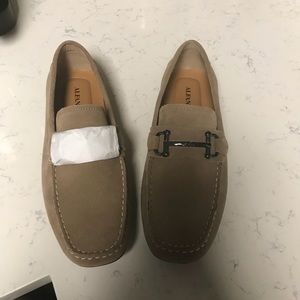 Alfani loafers 10.5 Men new in box